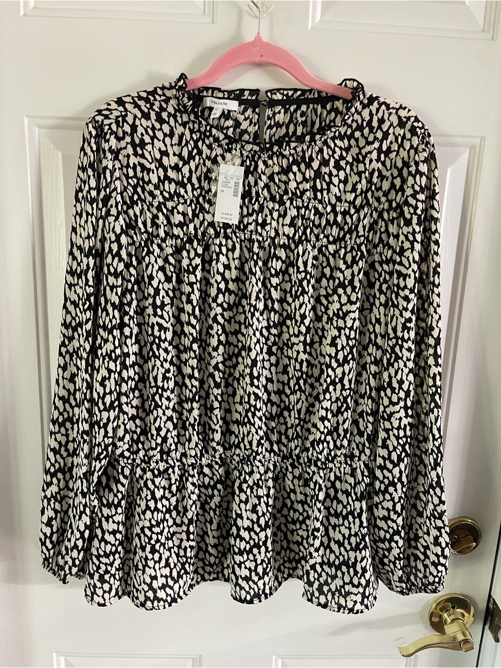 Maurices Black & White Printed Peasant Top NWT